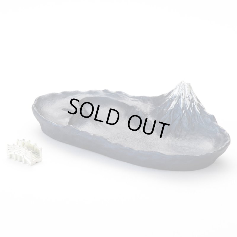 画像4: さかさ富士(香立て)青富士（富山県高岡銅器 高岡銅器商品 和のインテリア小物 富士山 お香立 縁起物 おすすめ卓上インテリア） (4)