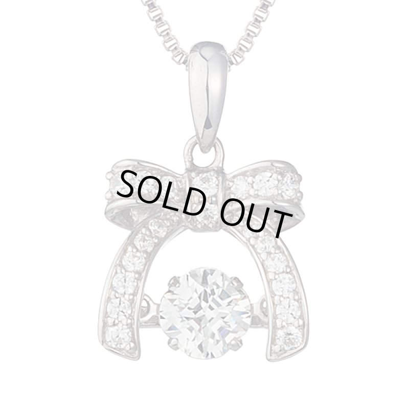 画像3: クロスフォーニューヨークジュエリー「ダンシングストーンネックレス／Dancing Ribon wreathダンシングリボンリース」 (3)