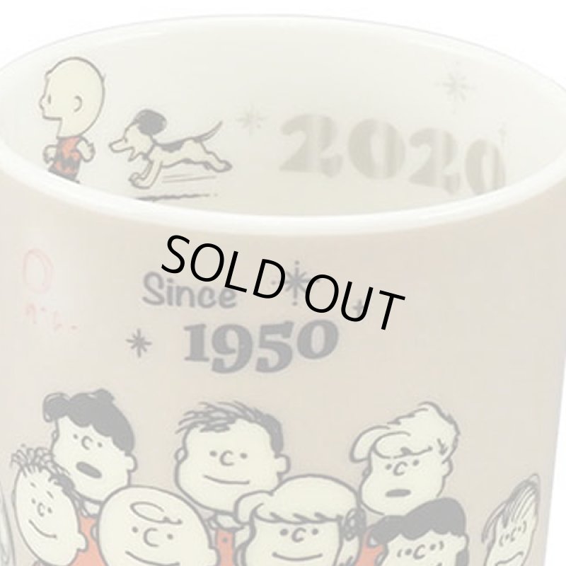 画像3: スヌーピー2020イヤーズマグ (3)