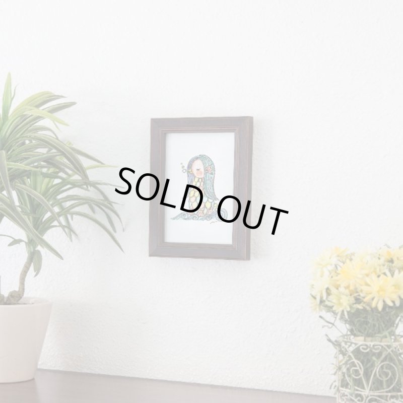 画像4: 疫病退散祈願「世界中に笑顔を広げるアーティストRIE『AMABIE』」ミニ（卓上）サイズ (4)