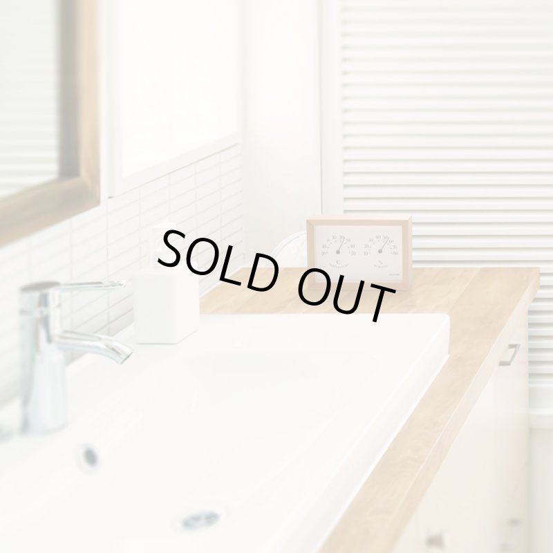 画像2: A6サイズの掛置兼用木枠温湿度計 (2)