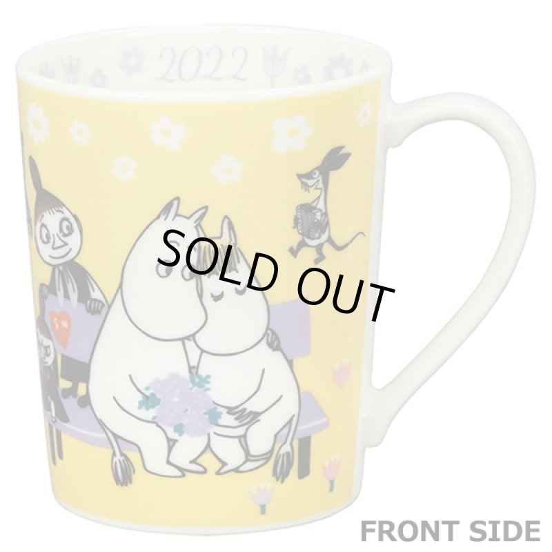 画像2: ムーミン2022イヤーズマグお得な２個セット (2)