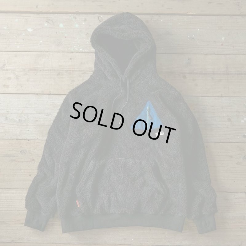 画像10: ゆるキャン△WILDERNESS EXPERIENCEコラボテントポケットボアパーカー (10)