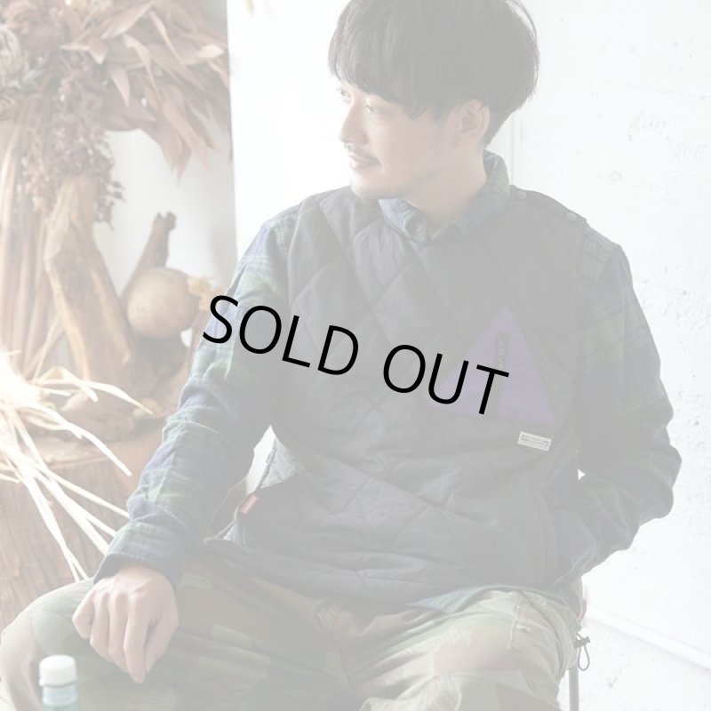 画像4: ゆるキャン△WILDERNESS EXPERIENCEコラボテントポケット中綿ベスト (4)