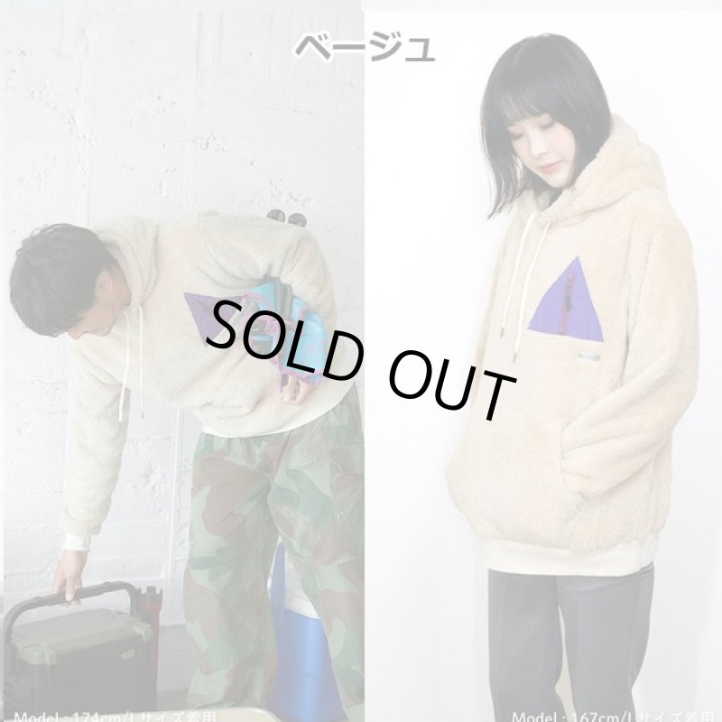 画像3: ゆるキャン△WILDERNESS EXPERIENCEコラボテントポケットボアパーカー (3)