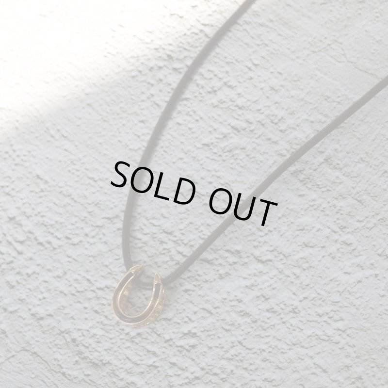 画像8: 江戸べっ甲「伊勢屋」六代目森田孝雄作「匠の本べっ甲 馬蹄ペンダント」 (8)