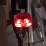画像3: 電池交換・充電不要！走ると光る自転車専用セーフティーライト (3)