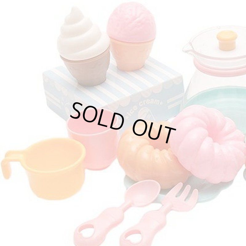 画像3: ごっご遊びおもちゃ「みんなでパーティわくわくスイーツセット」 (3)