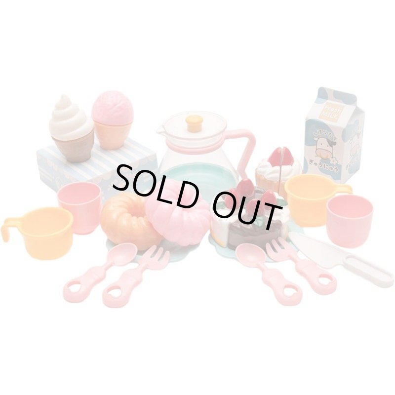 画像2: ごっご遊びおもちゃ「みんなでパーティわくわくスイーツセット」 (2)