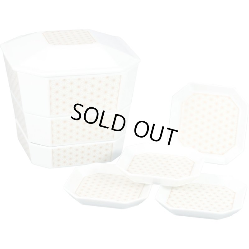 画像2: 日本製「隅切重箱3段重小皿揃 ／麻の葉」 (2)