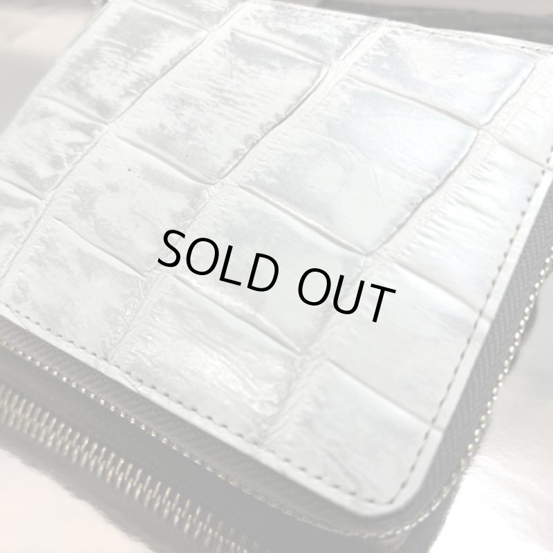 画像6: 本クロコダイル革ラウンドジップ二つ折り財布ダブルフィニッシュ仕上げ (6)