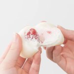 画像6: ホシフルーツ あまおうのクリームいちご大福 fuwaru 3個入x2箱組 (6)