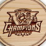 画像3: 阪神タイガース2025JERAセ・リーグ優勝記念ひのきコースター2枚セット (3)