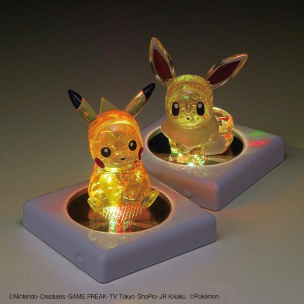 ポケットモンスター クリスタル & ピカチュウセット クリスタルパズル「ピカチュウ＆イーブイ（48ピース）」ディスプレイ