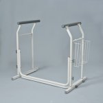 画像2: 立ち座りサポート手すり (2)