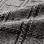 画像6: mij（エムアイジェイ）日本製格子柄クルーネックセーター (6)