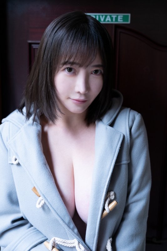 画像5: 天月愛写真集「あまぱい」 (5)