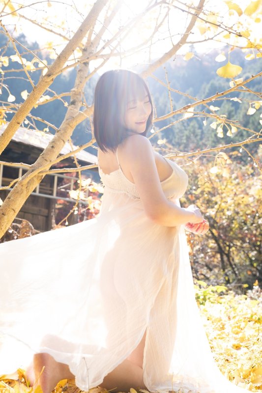 画像4: 天月愛写真集「あまぱい」 (4)