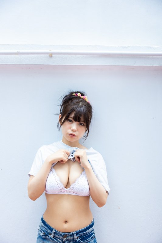 画像5: あんづ杏写真集「あんづいろ。」 (5)