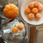 画像6: 小林果園 甘みをぎゅっと凍らせ蜜柑 3袋(6個) x 2箱（計12個入） (6)