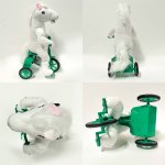 画像10: とぼけ顔のシロとグレ おさんぽUMAさん三輪車で今日も出発！ (10)