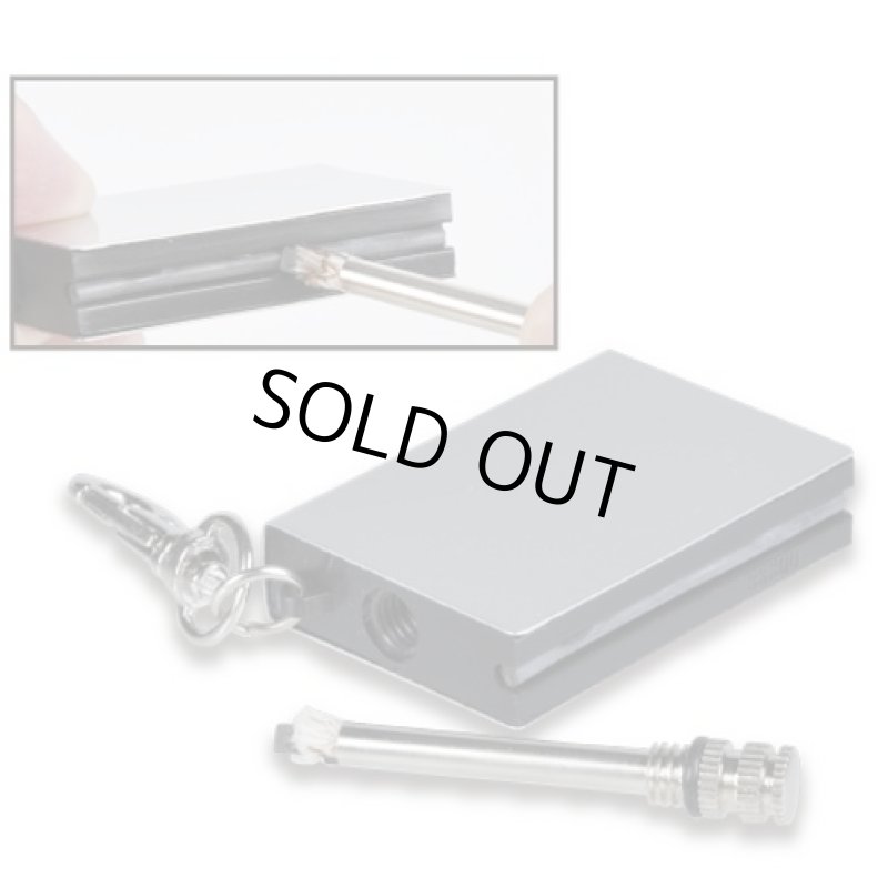 画像2: スライディングオイルマッチ3個セット(ケースサイド/スライド/携帯/キーフック/バッグ/ベルト/装着可能/市販オイル) (2)