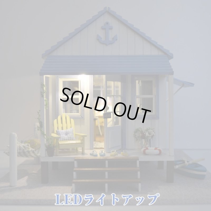 画像3: ミニチュアハンドメイドハウス「海沿いの別荘」(ドールハウス,手作り,組み立て,インテリア,LEDライト,オルゴール,模型) (3)