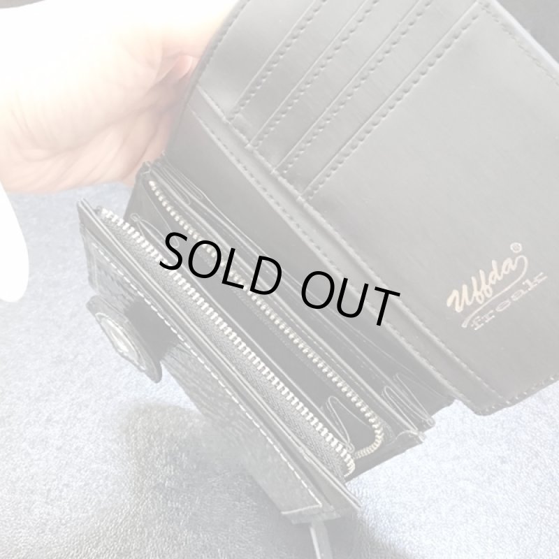 画像3: ウフダフリーク/T-rexショートウォレット(メンズ,2つ折り財布,恐竜皮膚イメージ,折り,ウォレットチェーン付き,ティラノザウルス) (3)