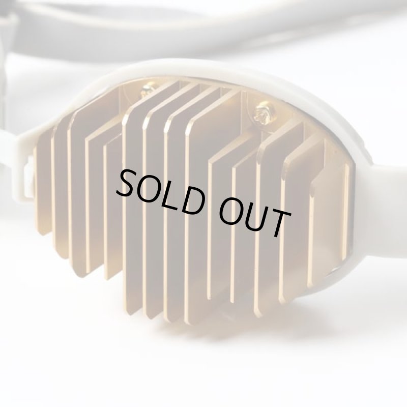 画像2: USB式目元瞬間クールダウン「エレアイスアイ」 (TVで紹介,目元冷却装置,疲れ目に,NHK,おはよう日本,まちかど情報室) (2)