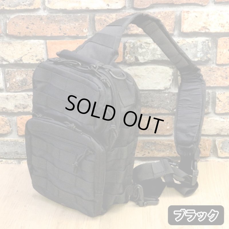 画像2: アメリカ軍偵察隊仕様ワンショルダーバッグ(メンズ,肩掛け,ミリタリー,鞄,カバン,防水加工,ナイロンキャンパス) (2)