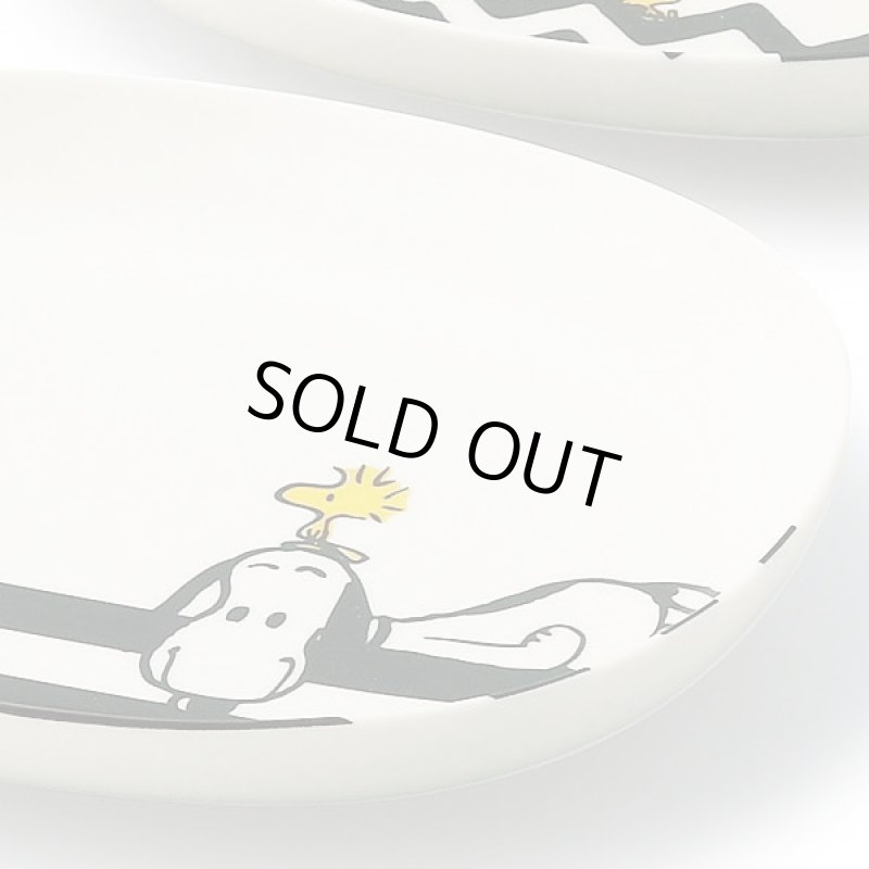 画像2: スヌーピーモノトーンペアオーバルボウル (食器,耐熱容器,SNOOPY.ギフト,母の日,贈り物,お祝い返し,レンジOK,食洗機OK) (2)