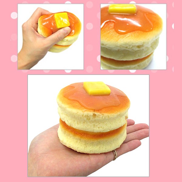 ふわふわホットケーキスクイーズ2個セット(むぎゅー,伸びる,柔らか,高さ7cm,直径8.5cm,そっくり,リアルホットケーキ)